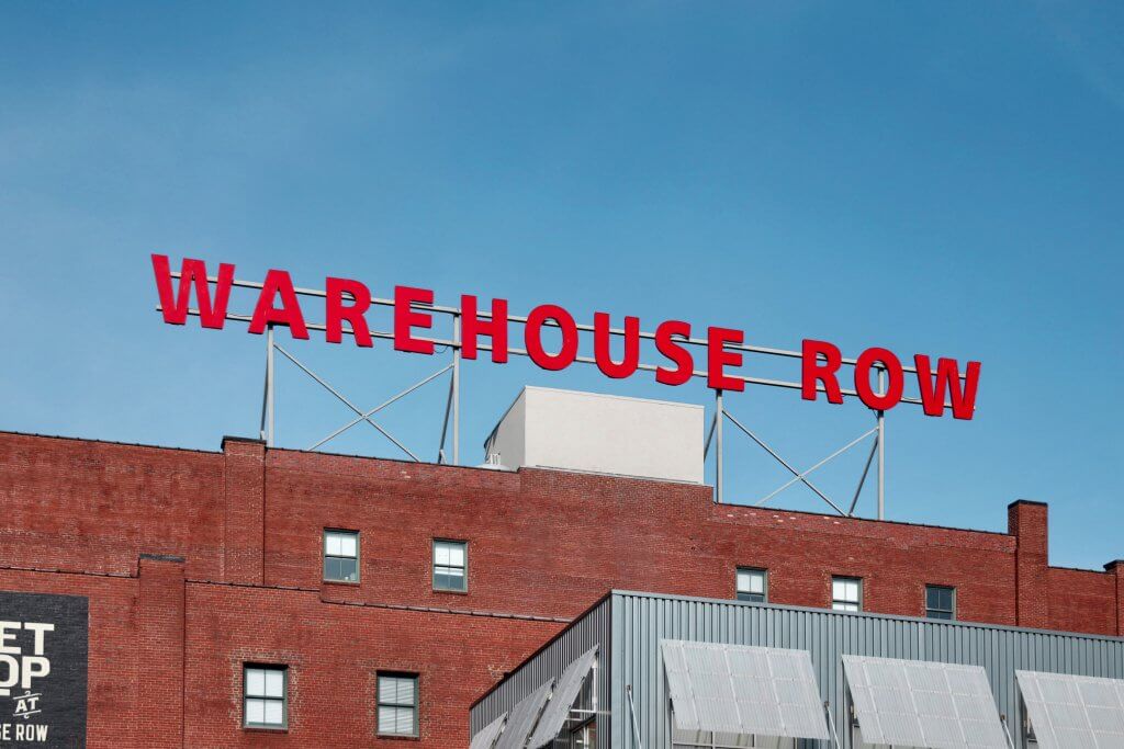 warehousing and e-commerce in commercial real estate